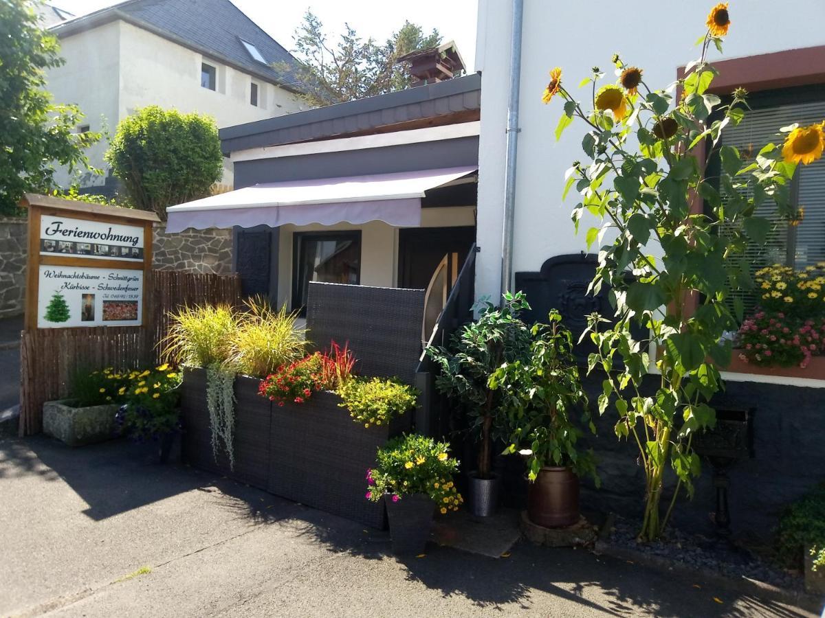 Haus Marion Apartamento Daun Exterior foto
