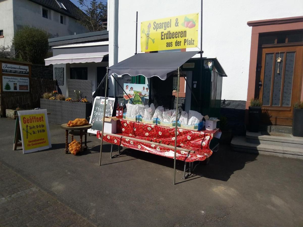 Haus Marion Apartamento Daun Exterior foto